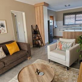 Prime Nest Guest Apartments: Mmabatho şehrinde bir otel