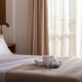 Agrelia studios, hotel in Agios Nikolaos