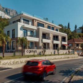 S Palace Apartment