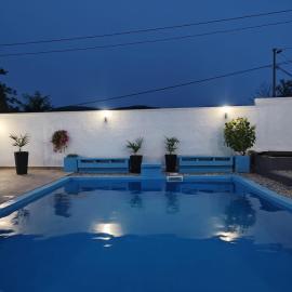 Villa Ema، فندق في بلاغاي