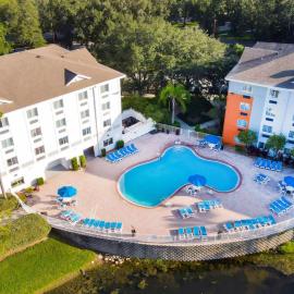 Holiday Inn Express & Suites Clermont SE - West Orlando by IHG, готель в Орландо