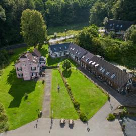 Ruhige Apartments mit guter Bahnanbindung und Küchennutzung, hotel u gradu 'Rösrath'