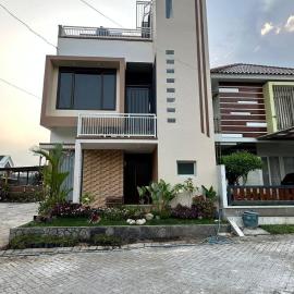 Villa makota kota batu, hotel Batuban
