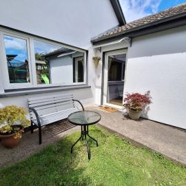 Independent Studio Apartment, hotel v destinaci Wicklow