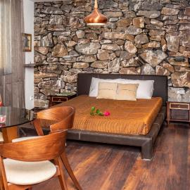 Enika Hotel, hotel em Tryavna
