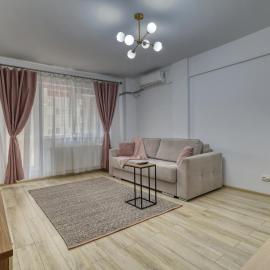 Homie Grand Apartment - Private Parking - Self Check-In