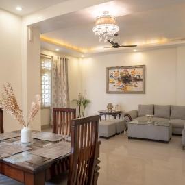 The Urban Grandeur 1