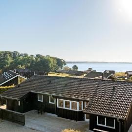 Gorgeous Home In Haderslev With Wifi