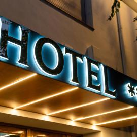 Viesnīca Hotel Puerta de Cazorla pilsētā Kasorla