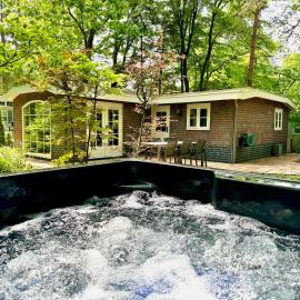 Holiday Home Maridu Family Wellness, hotel i Hattemerbroek