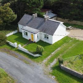 Coastal Cottage, hotel din Dromore West