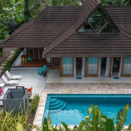 Casa Ambar - Luxury Jungle Villa with Pool near Chiquita Beach