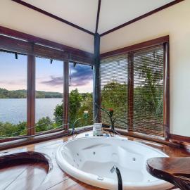 Secrets on the Lake, hotel en Montville