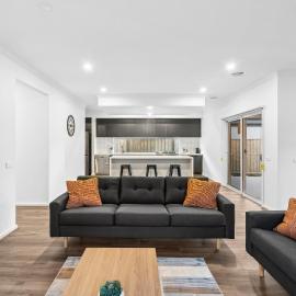 Dream Home In Armstrong Creek, hotel in Connewarre
