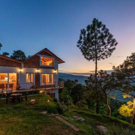 StayVista at Offgrid Ginai - Pet Friendly, Bonfire & Mountain View