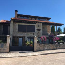 Campoelvalle, hotel i Hacinas
