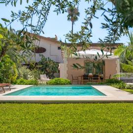 Villa Bali with Pool by Wonderful Italy
