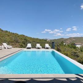 Chalet a estrenar, espectaculares vistas a la montaña, hotel di Torremocha de Jarama