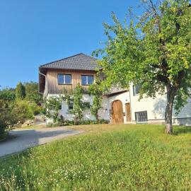 Gut Pecketsberg – hotel w mieście Oepping