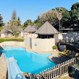 Banana Beach Club Unit A2, hotel in Port Shepstone