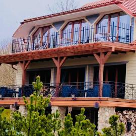 Svirnelis, hotel a Medsėdžių