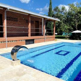 Finca con Piscina Privada – hotel w mieście San Jerónimo