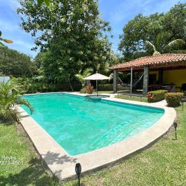 Las Veraneras Villa - Pet Friendly, hotel a Acajutla