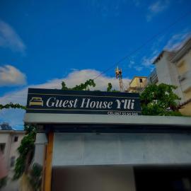 Ylli Rooms