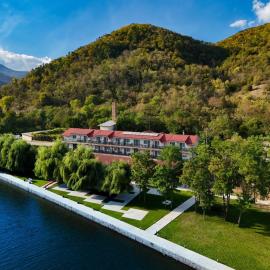 Vega Resort Restaurant & Lodge – hotel w mieście Orszowa