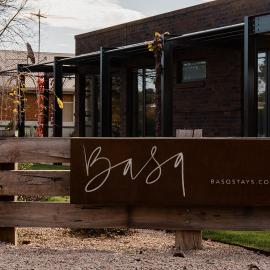 Basq Stays, hotel in Rutherglen
