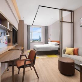 Yantai में, होटल Home2 Suite by Hilton Yantai Laishan