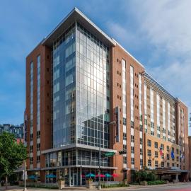 Hampton Inn & Suites Madison Downtown, hotel sa Madison