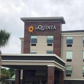 La Quinta by Wyndham Warner Robins - Robins AFB, hotel Warner Robinsban