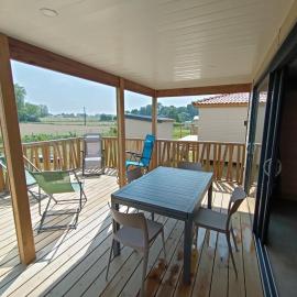 cottage familial piscine dans les Landes, hotel v destinaci Saubrigues