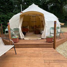 The Lily Pad Off Grid, hotel i Kingham
