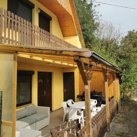 Oxigén Apartman Igal, Hotel in Igal