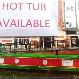 Rosie and Jim Retreat with hot tub indoors amazing, hotel in Lincoln