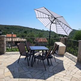 Apartments Lav Lustica
