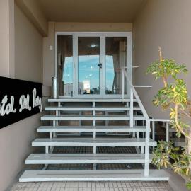 Rayentray Hostal, hótel í Puerto Madryn