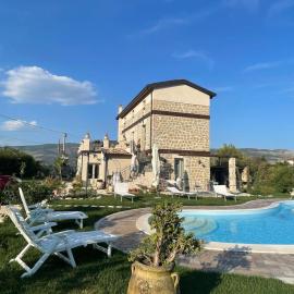 Casale delle rondini - Casale con piscina