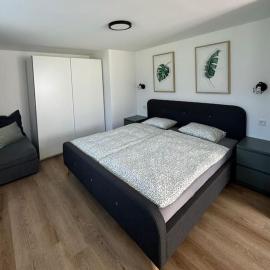 Ferienwohnung am Ossiacher See: Altossiach şehrinde bir otel