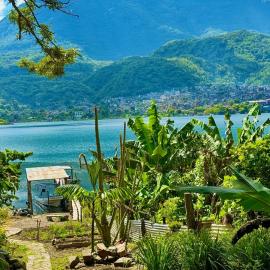 Paradise of Atitlan: Santiago Atitlán'da bir otel
