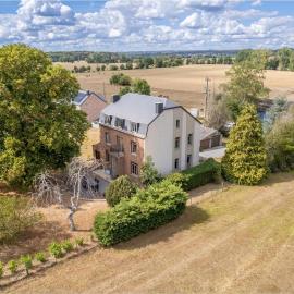 La Maison Calestienne, hotel in Han-sur-Lesse