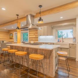 The Chetana Ridge Cabin, Hotel in Fairbanks
