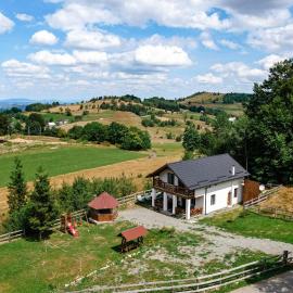 Casa din Munți Vlădeasa, hotel v mestu Rogojel