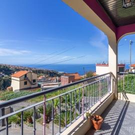 Casa Central - Peceful Mountain Retreat in Calheta, hotell sihtkohas Arco da Calheta