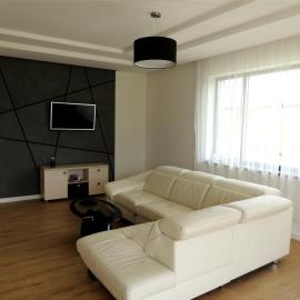 MSPO 2026 NEW HOUSE NEAR TARGI KIELCE, 120 m2, Private parking 4 cars, F-VAT, hotel di Kielce