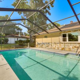 5 Mi to Weeki Wachee: Spring Hill Home w/ Lanai, hotel u gradu Spring Hil