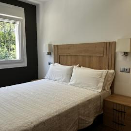 Apartamentos Toffe, hotel a Outes