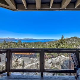 MV55 Lakeview townhome on the Ridge with Hot tub، فندق في ستيتلاين